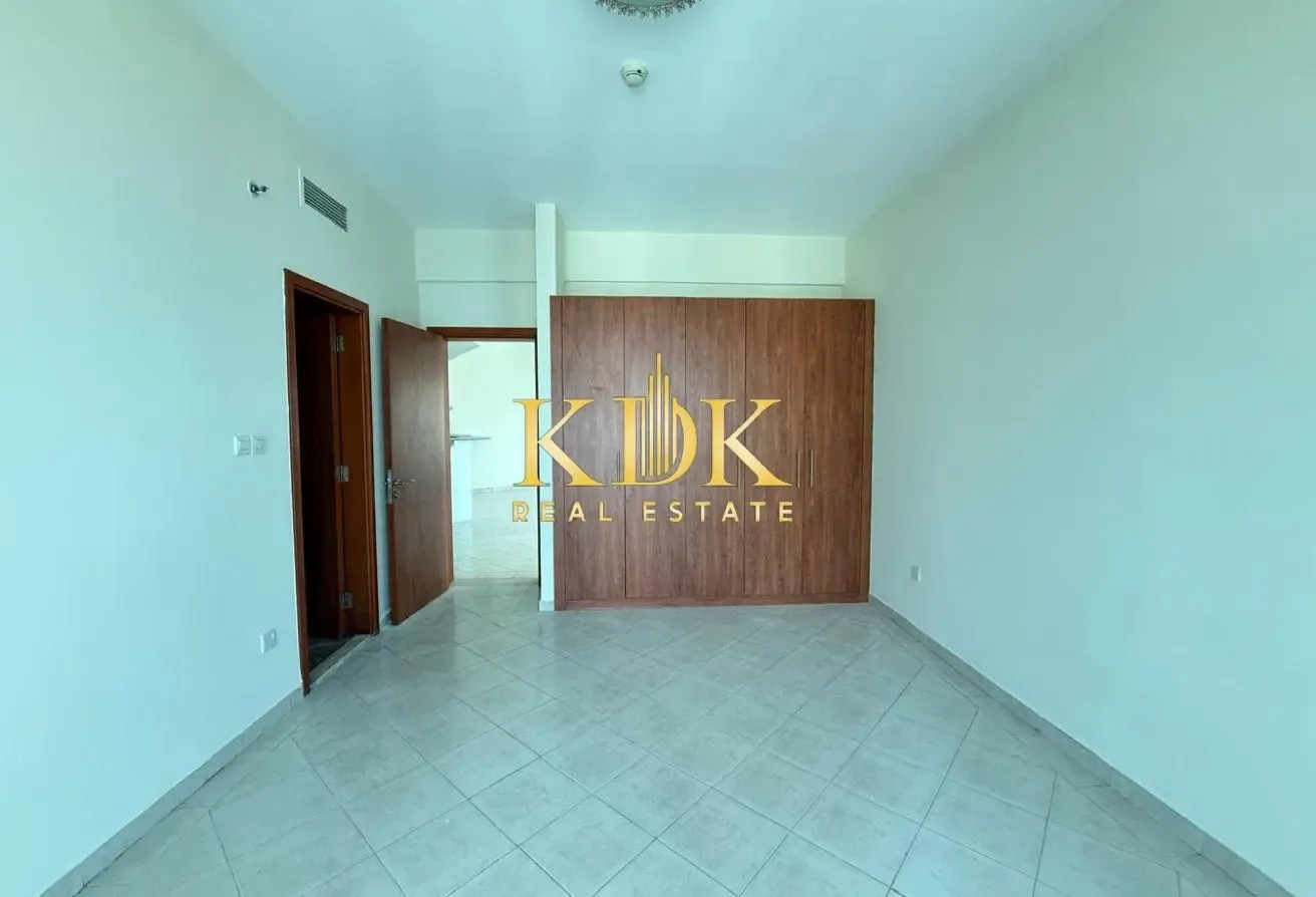 Fitted Kitchen | Community View | Higher Floor