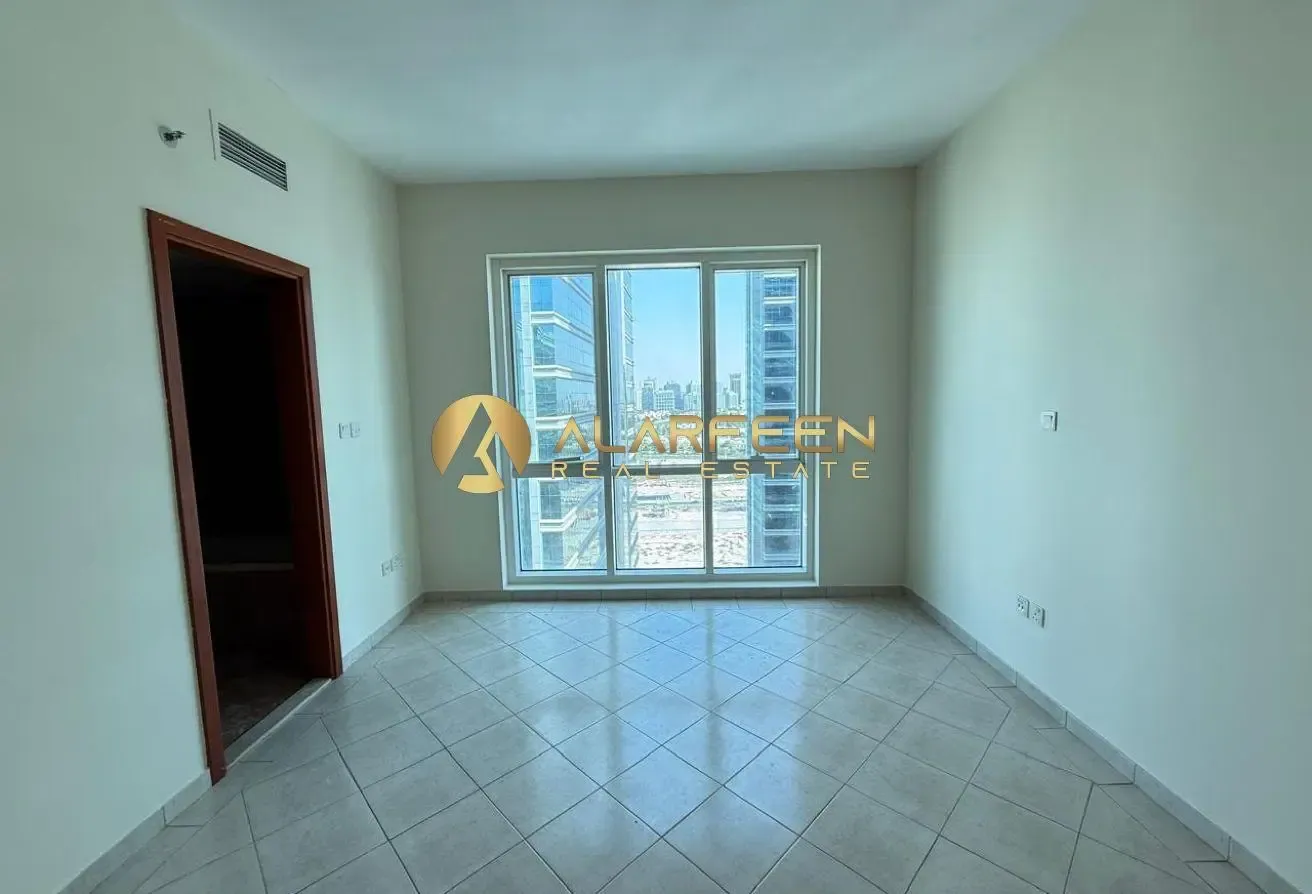 Community View | Higher Floor | Fitted Kitchen
