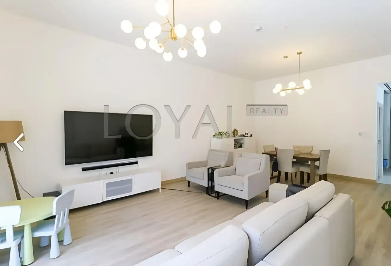 Big Plot | Well Maintained | Semi Detached