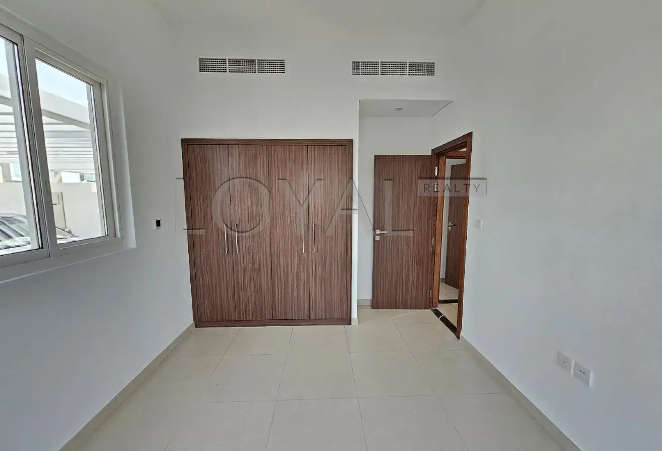 Big Plot | Well Maintained | Semi Detached