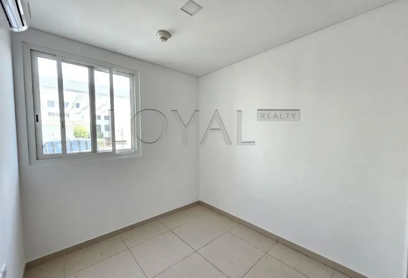 Big Plot | Well Maintained | Semi Detached