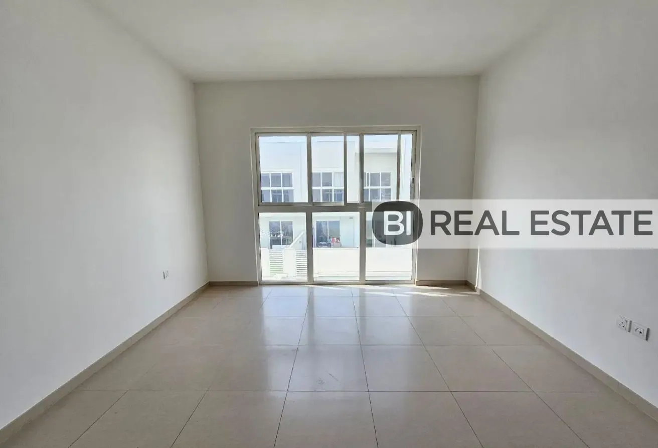 4BR Villa | Arabella 3 | Private Garden |