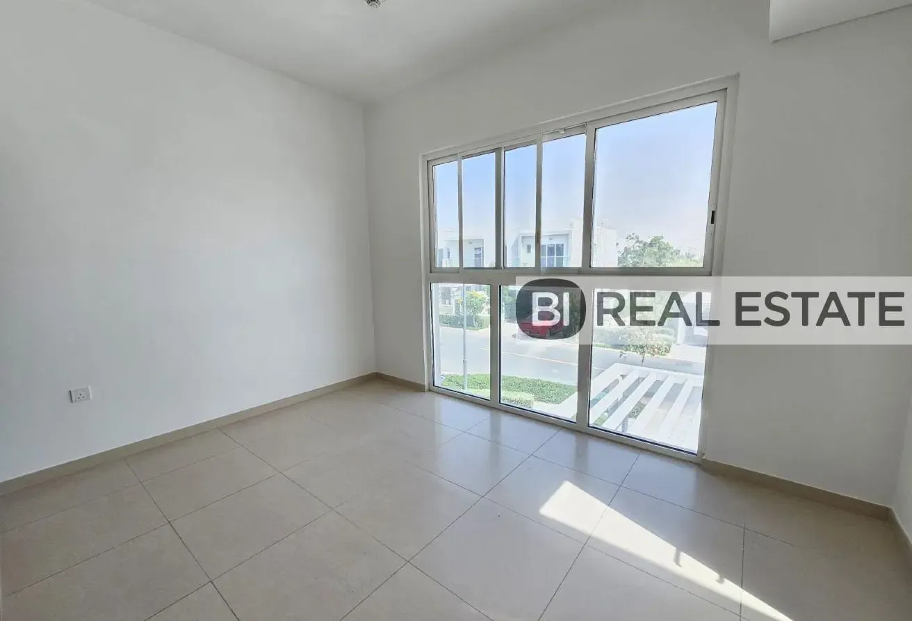 4BR Villa | Arabella 3 | Private Garden |