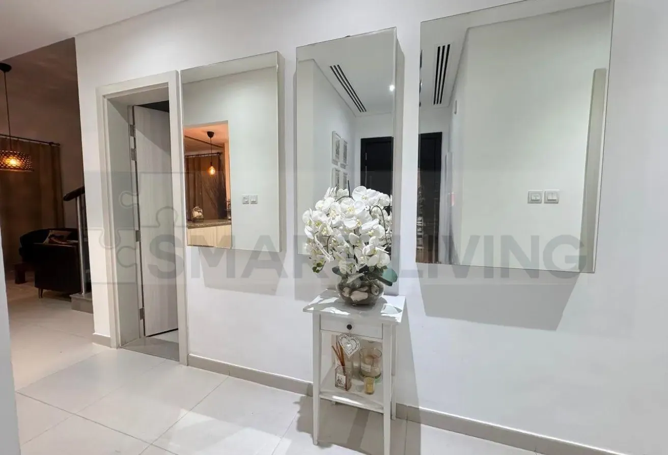 Walk to School | Corner 4 Bed w Jacuzzi |Near Pool