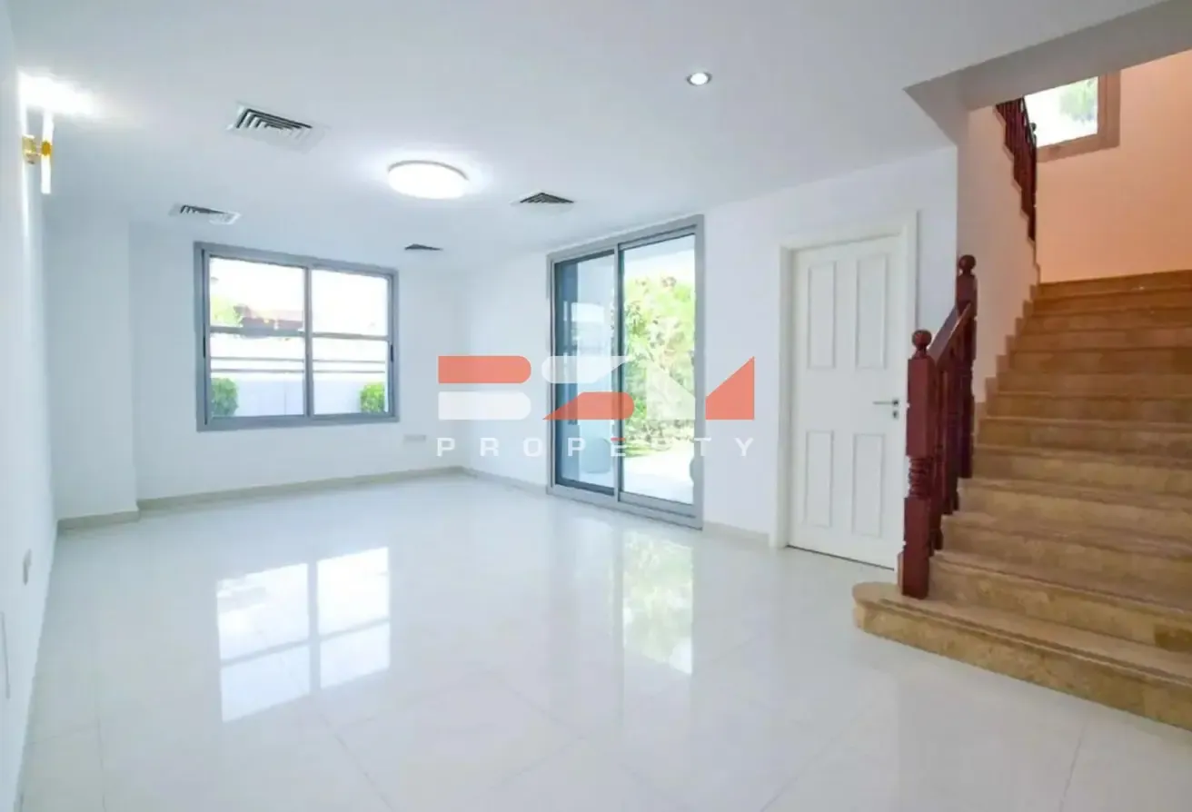 Elegant 4BR Villa | Fully Furnished | Garden