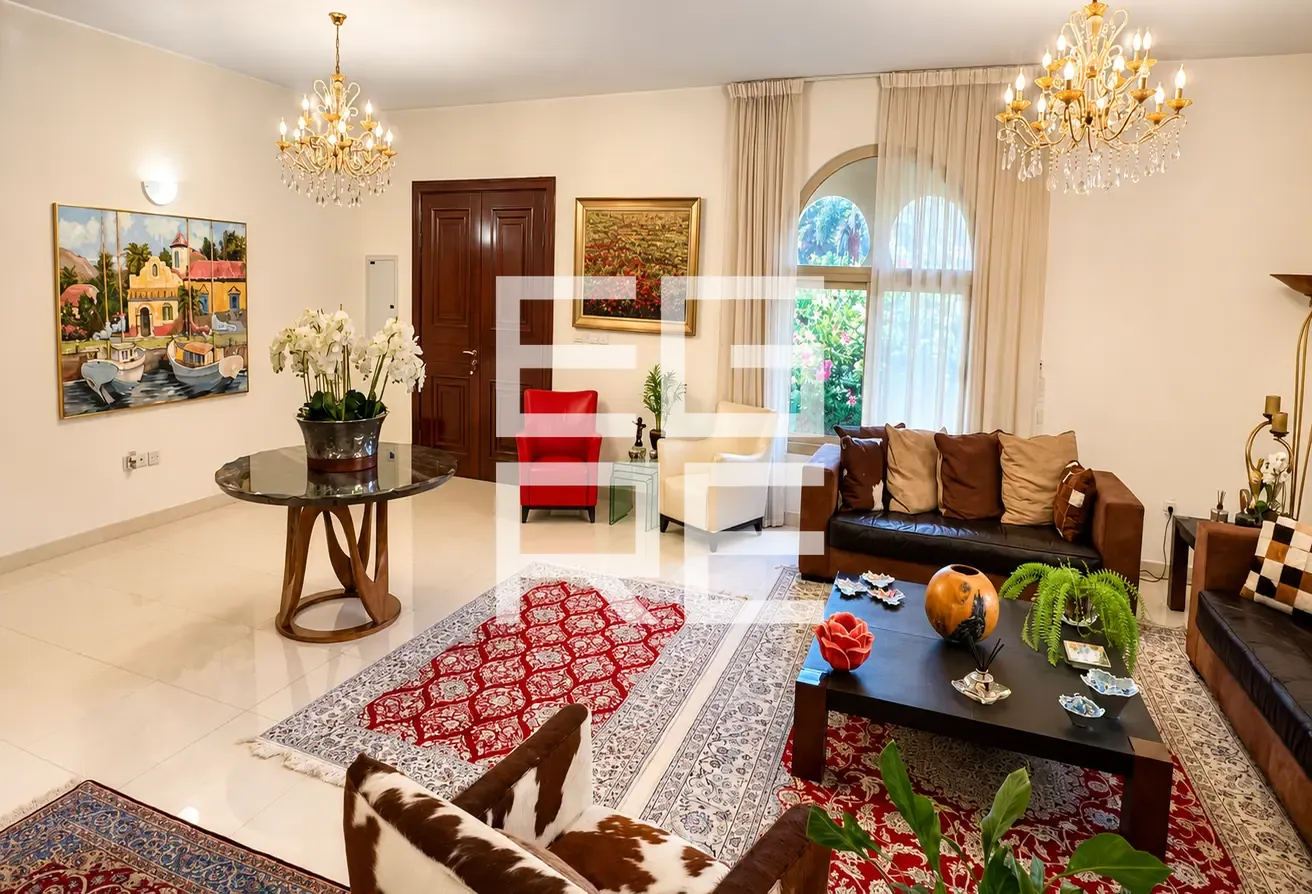 4BR+MAID+DRIVER | SPACIOUS FAMILY VILLA | VACANT