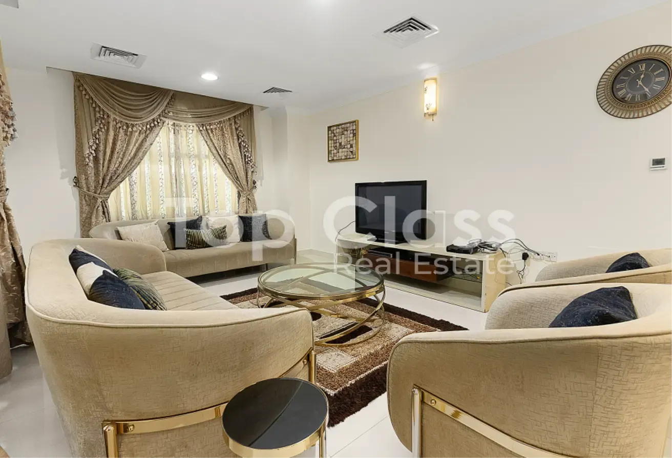 Family Villa | Community View | Great Value Rent