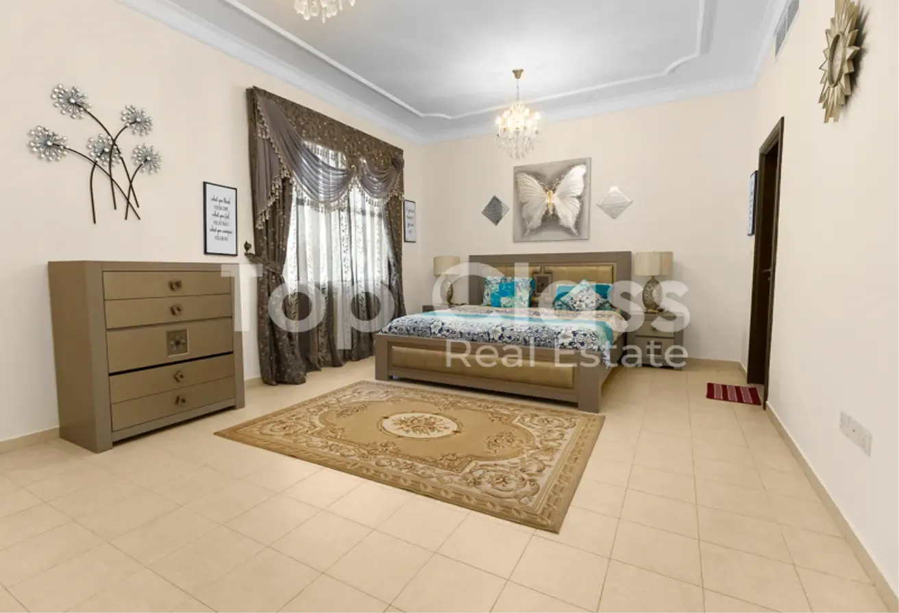 Family Villa | Community View | Great Value Rent