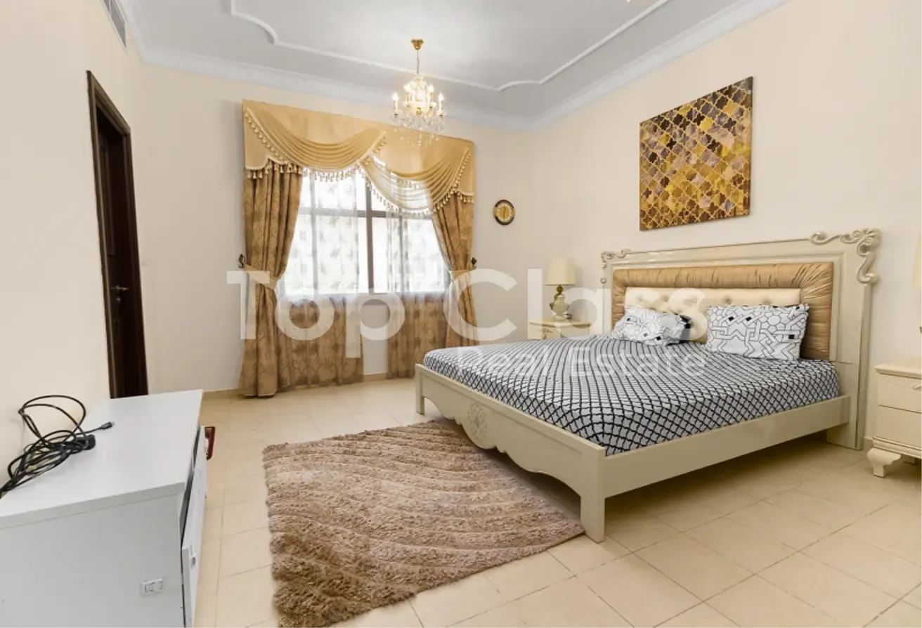 Family Villa | Community View | Great Value Rent