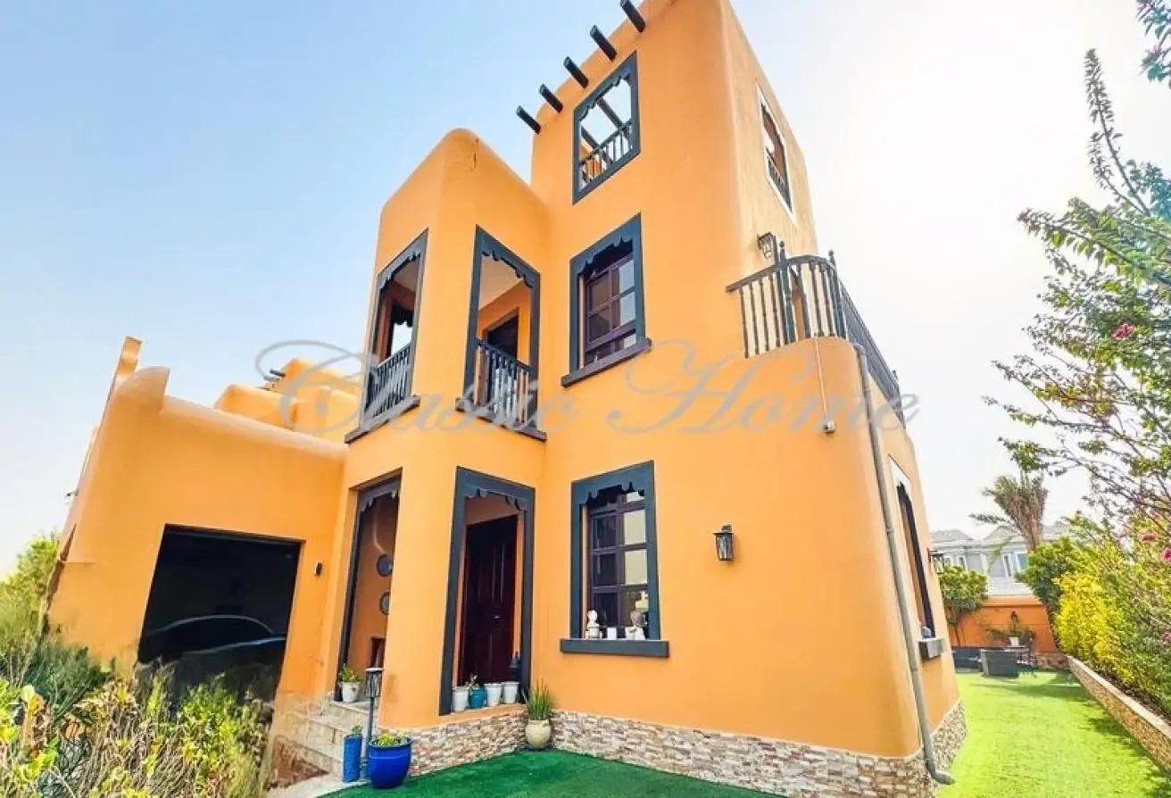 Corner Plot | Santa Fe Style | Semi-Detached