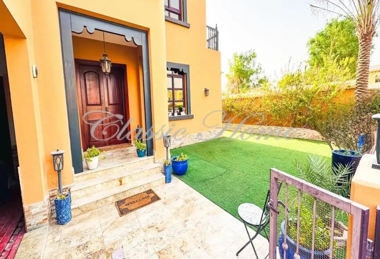 Corner Plot | Santa Fe Style | Semi-Detached