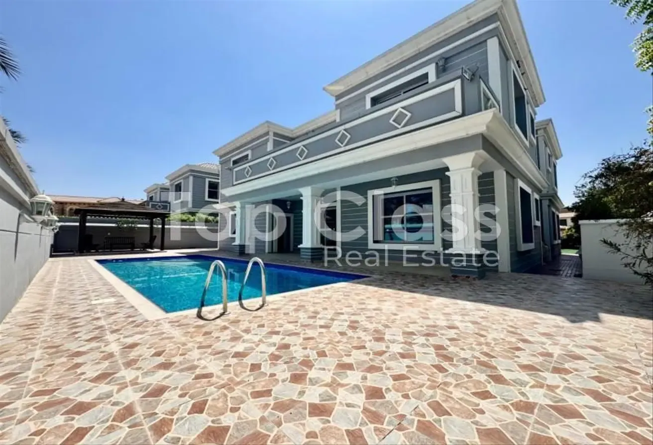 Independent Villa | Huge Private Pool | Park Views