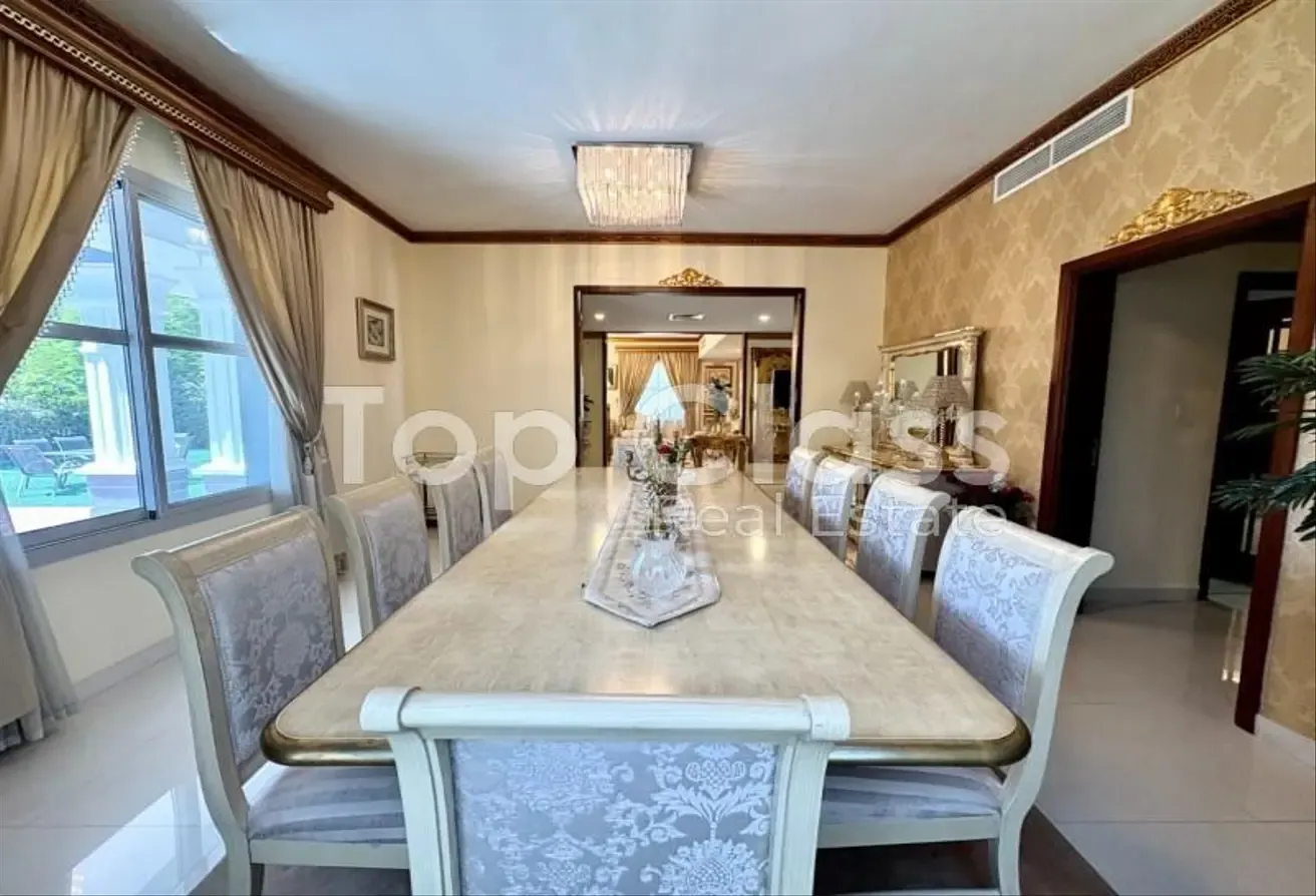 Independent Villa | Huge Private Pool | Park Views