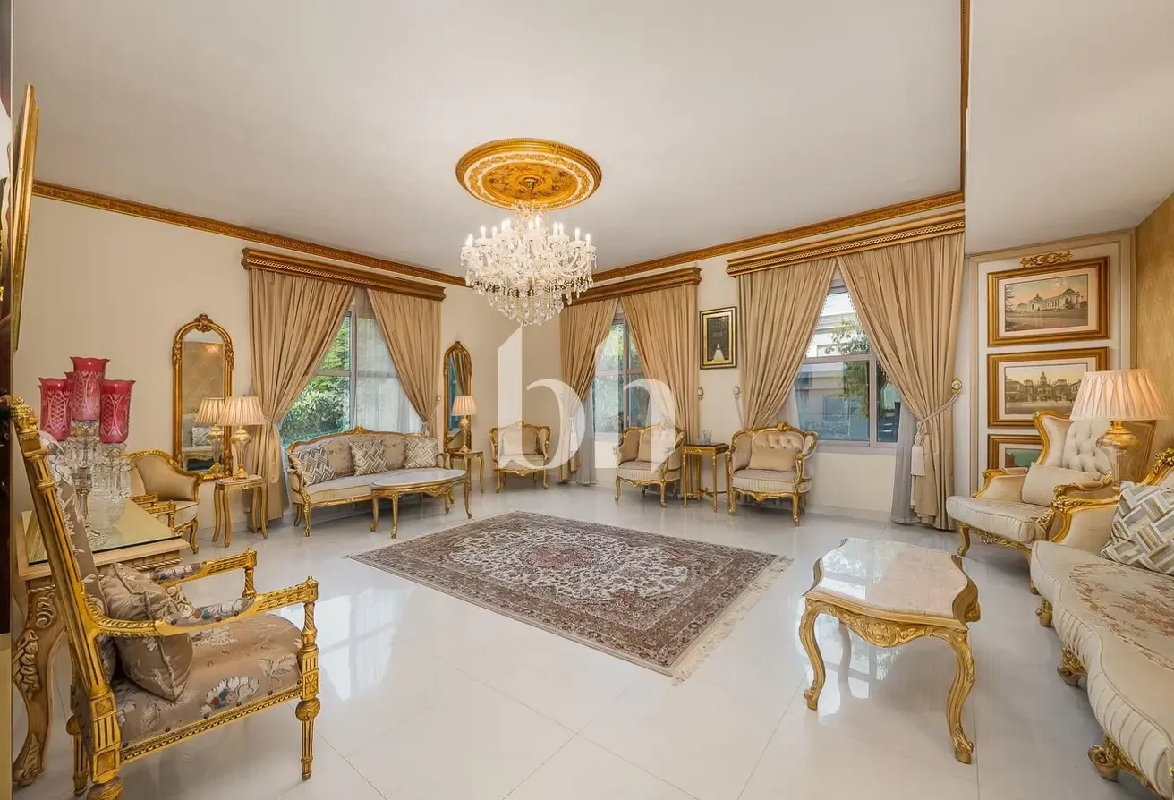 Indipendent | Unfurnished or Furnished | With pool