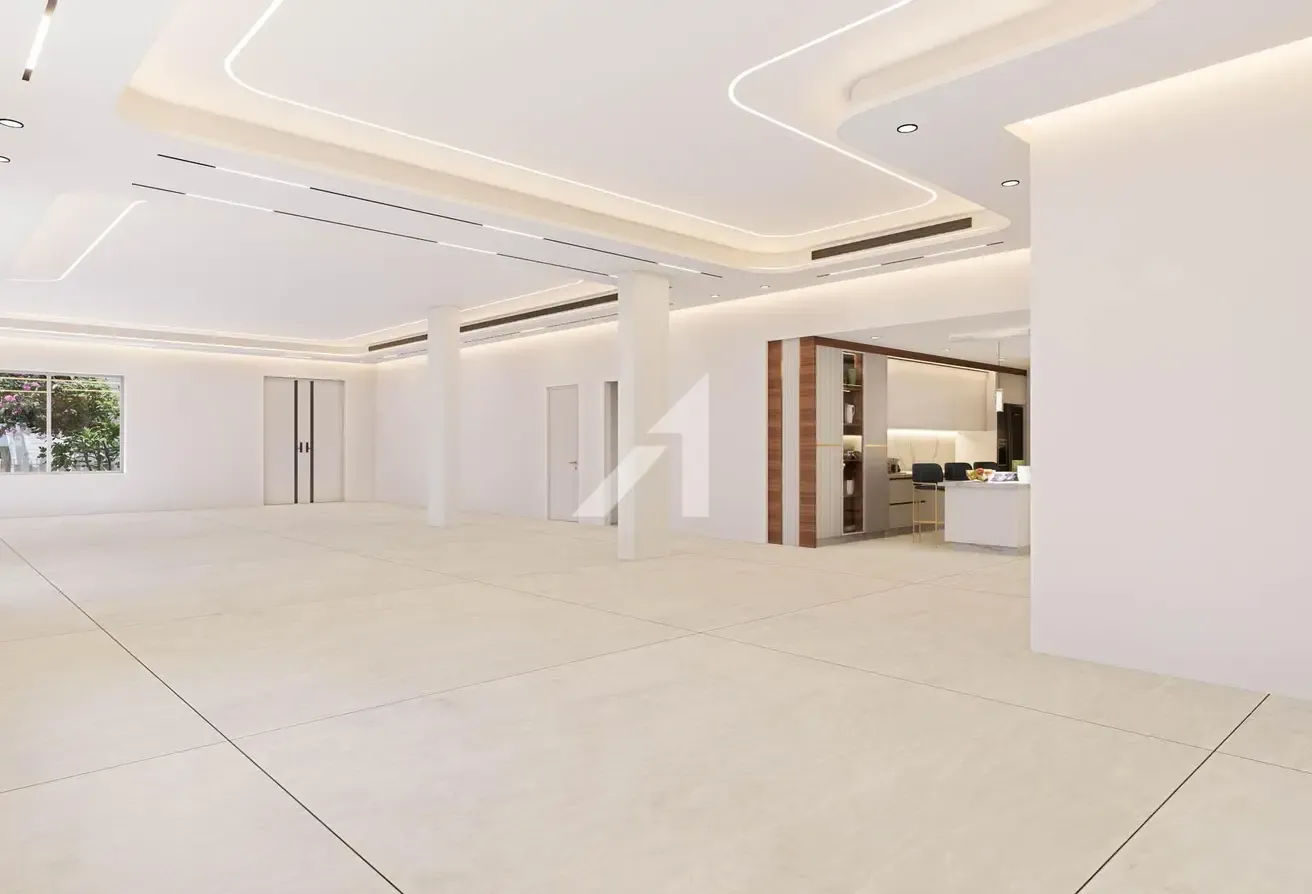 Upgraded | 5 Bed Plus Guestroom | Prime Address