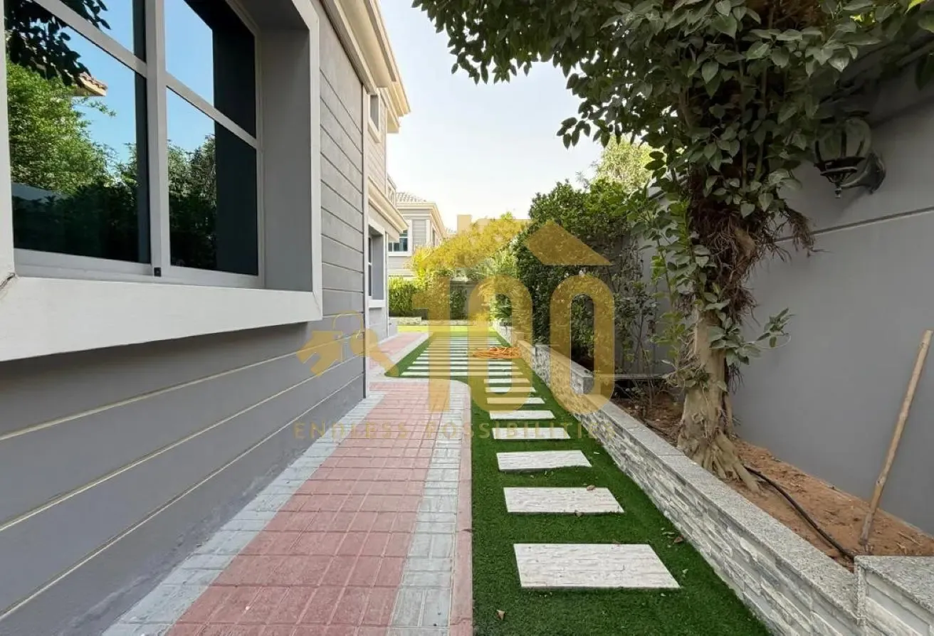 Elegant 4 Bedroom Furnished Villa with Garden