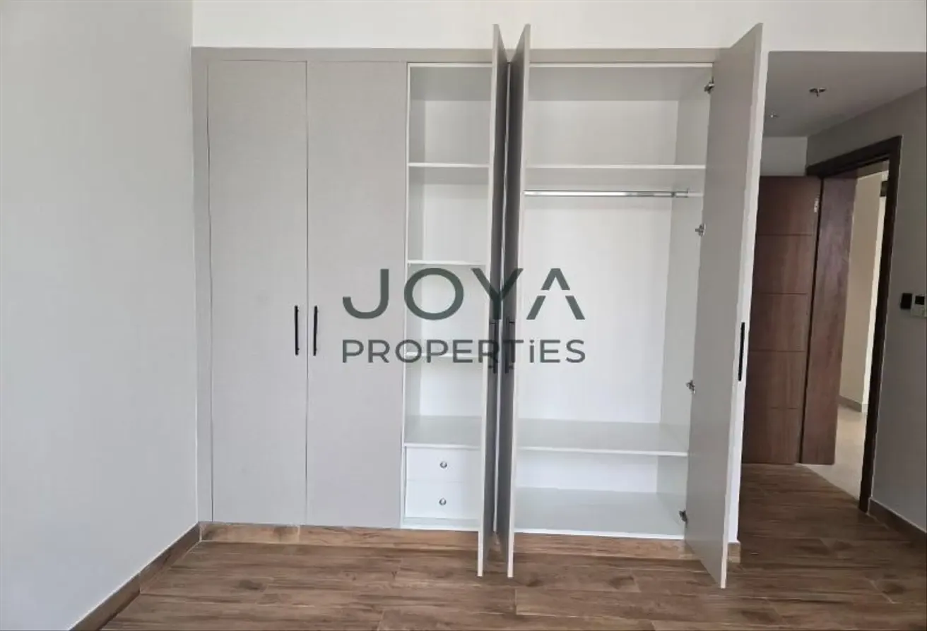 Modern 1BR - 2 Bath - Maya Residences 5