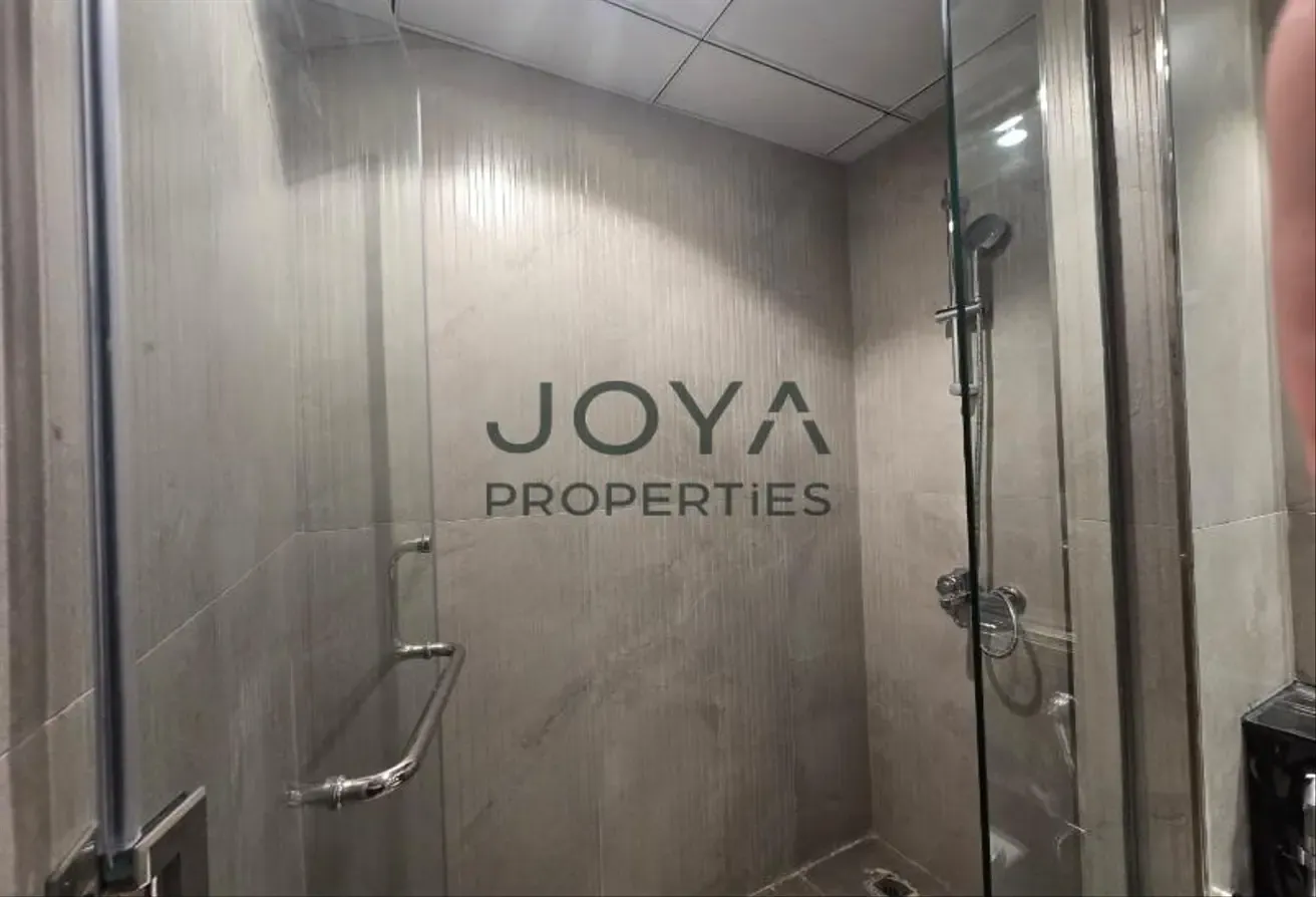 Modern 1BR - 2 Bath - Maya Residences 5