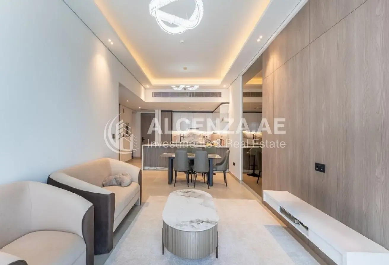Upgraded Unit | With Study Room | Fully Furnished