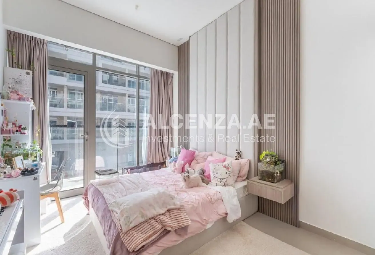 Upgraded Unit | With Study Room  | Fully Furnished
