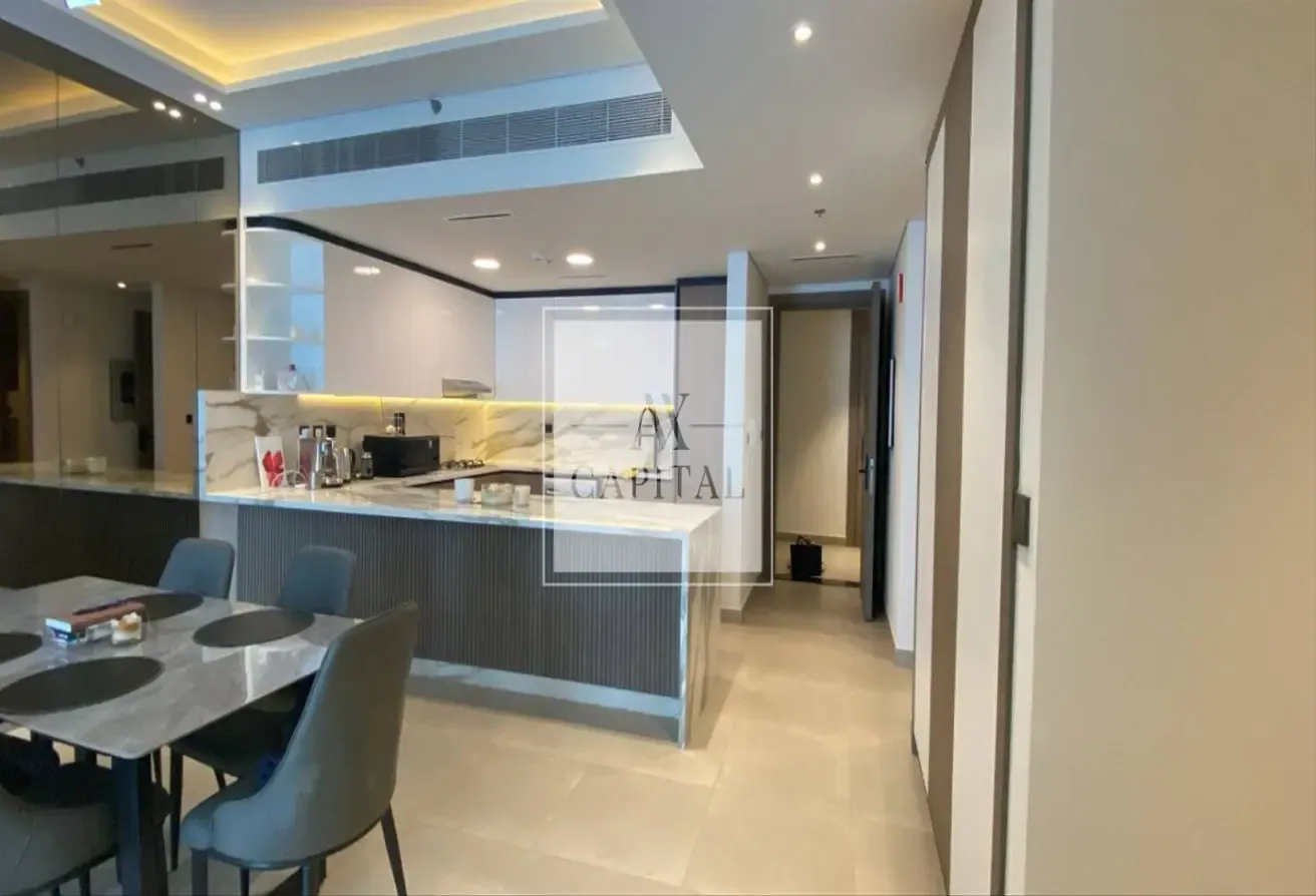 Park view | Upgraded | Furnished | Study Room