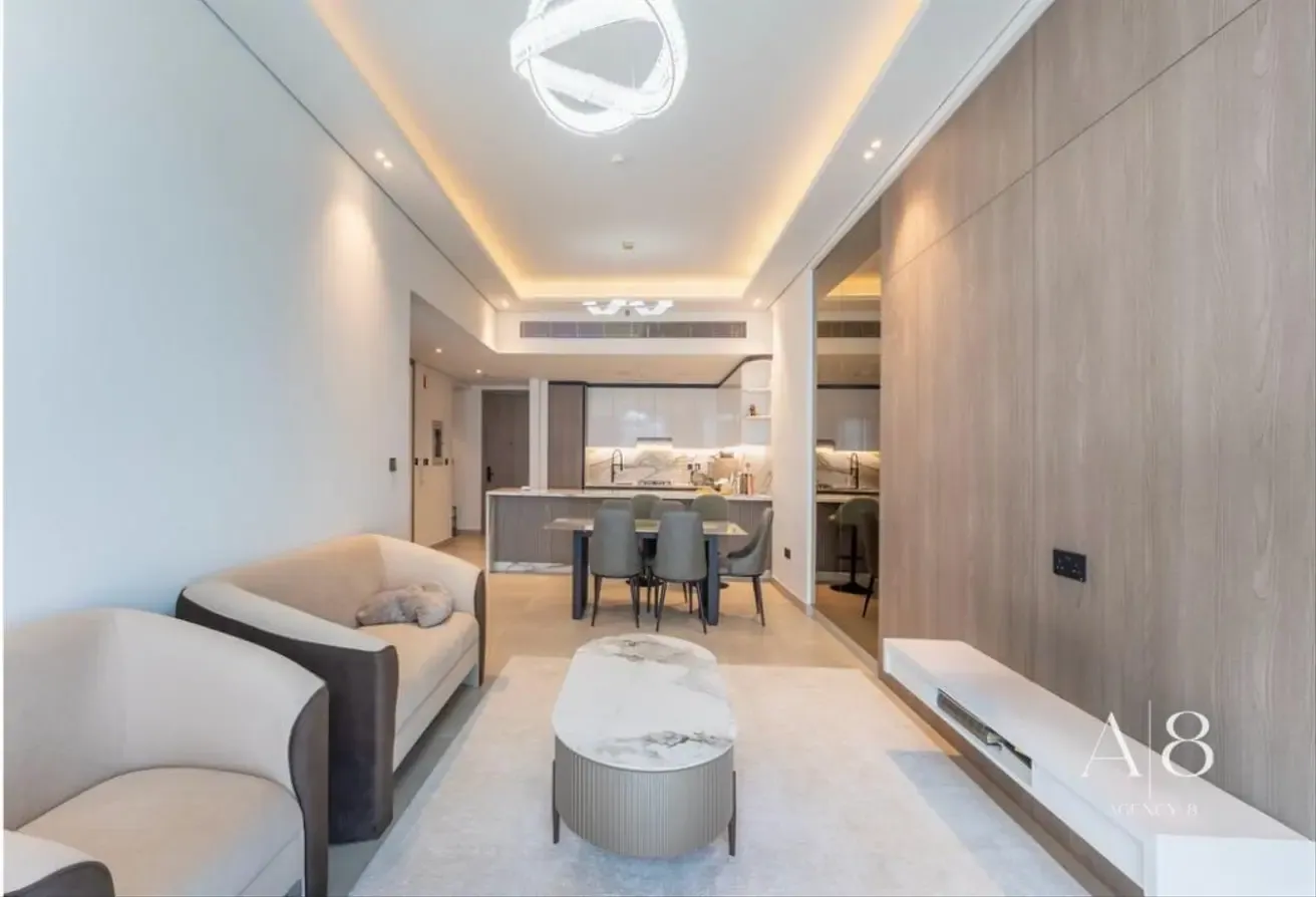 Furnished | Stunning Unit | Vacant | Multiple Cheques