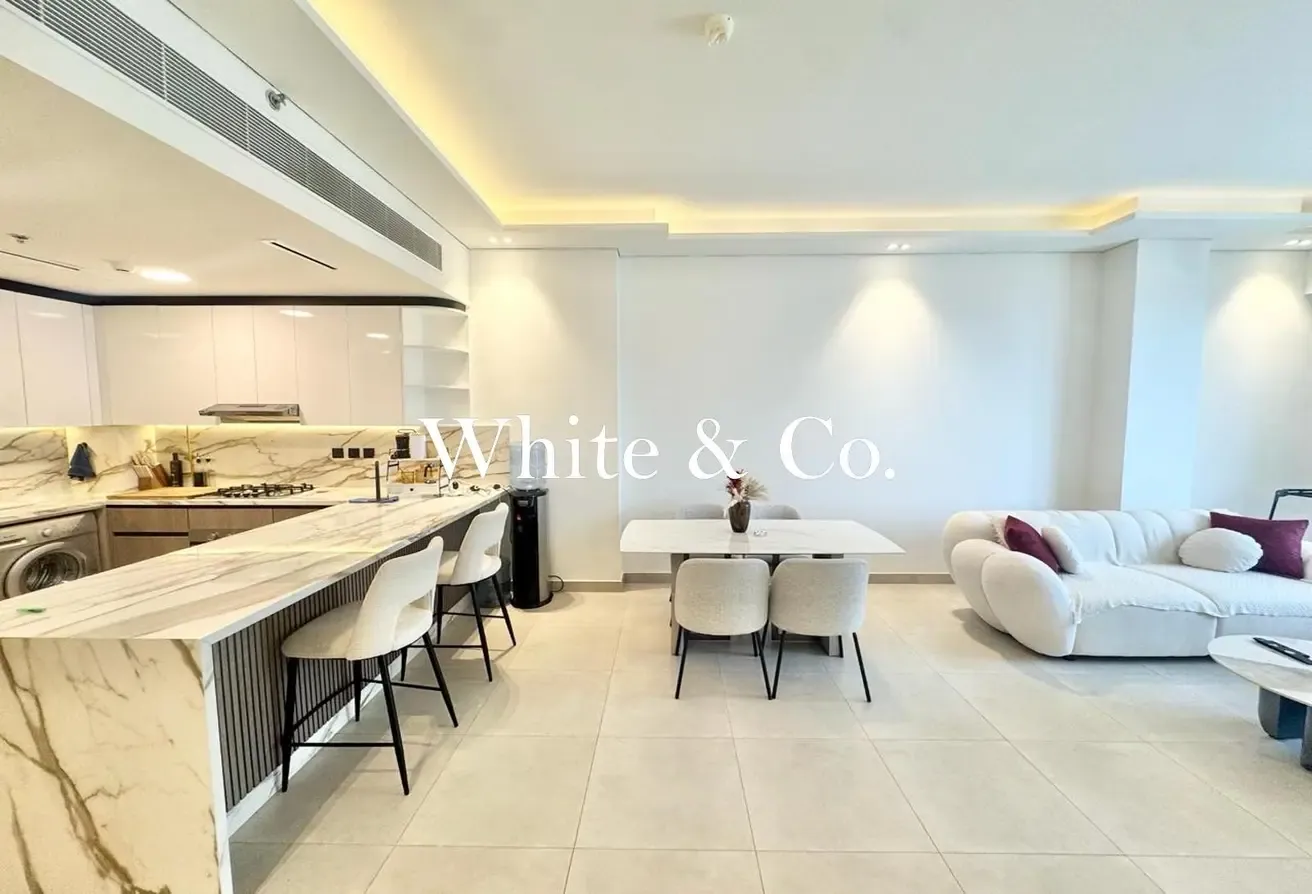 1 Bed | Study | Modern - Upgraded | Vacant