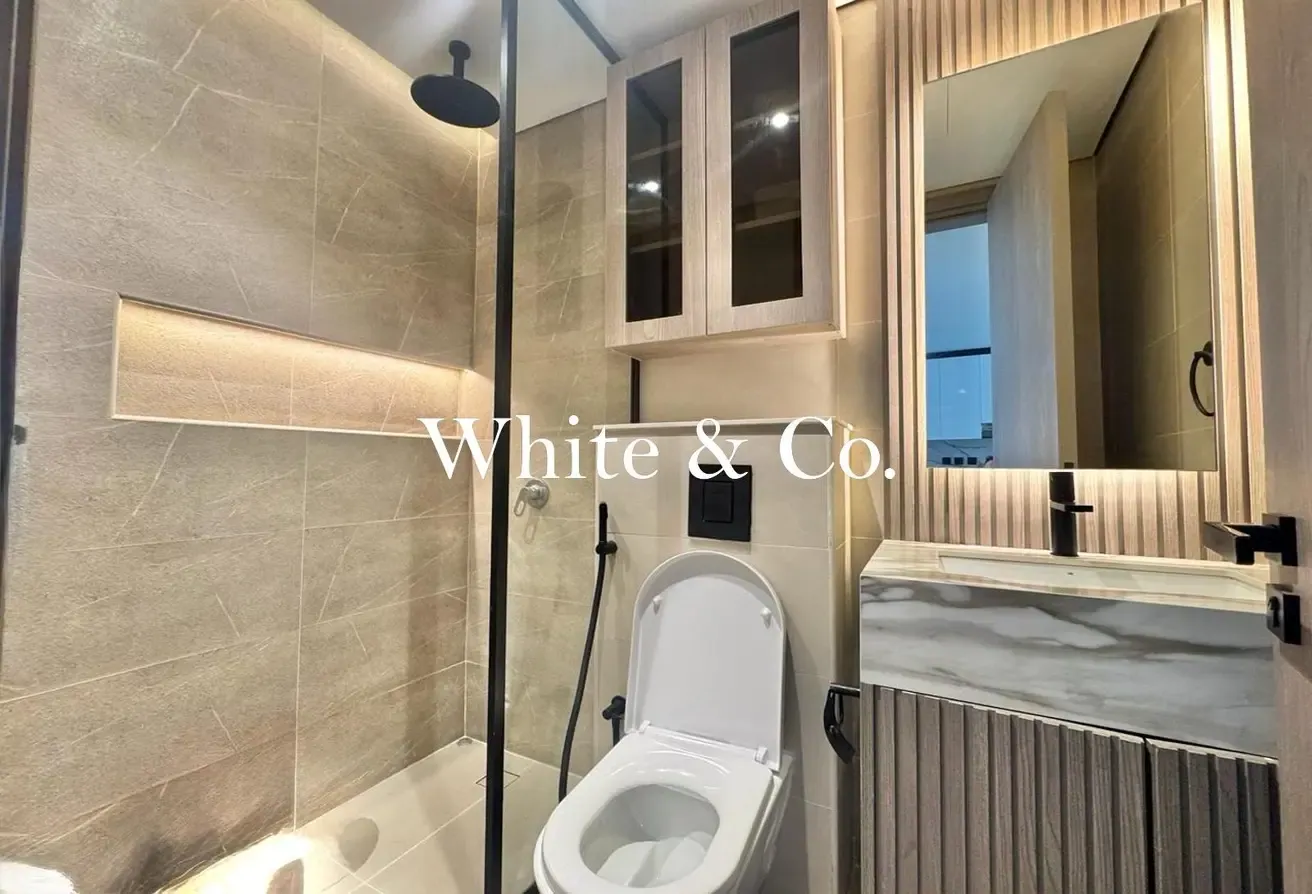 1 Bed | Study | Modern - Upgraded | Vacant