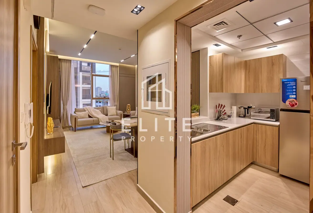 Multiple Cheques | Fully Furnished | Negotiable