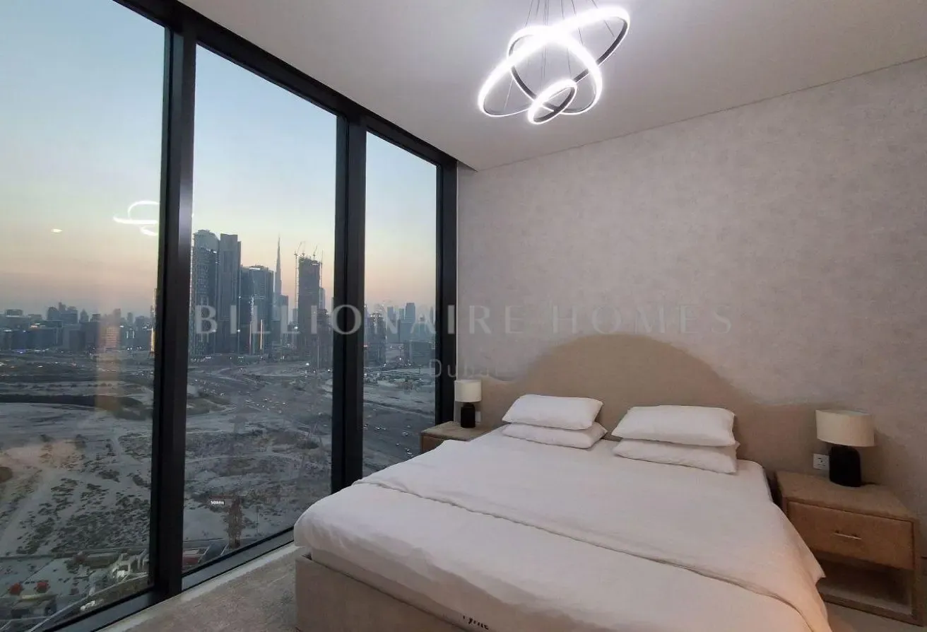 VACANT / FULLY FURNISHED / FLEXIBLE TERMS