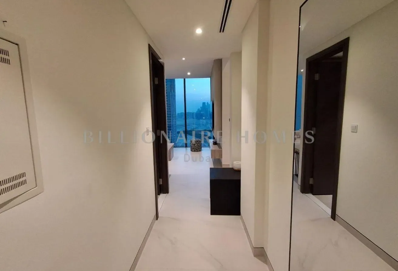 VACANT / FULLY FURNISHED / FLEXIBLE TERMS