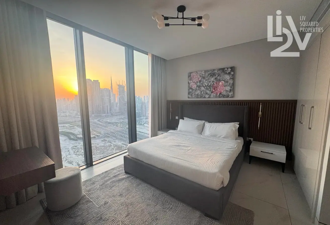 Top Floor | Burj Khalifa Views | Furnished