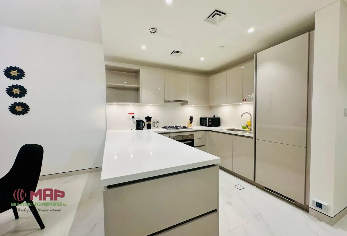 Premium 1BR Apartment | Scenic Views | Modern Design