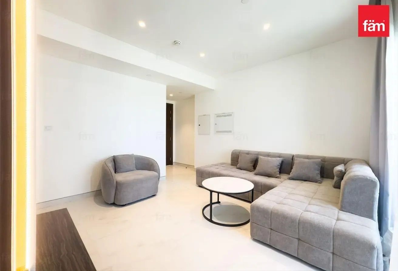 Fully Furnished |Skyline Views |High Floor| Vacant