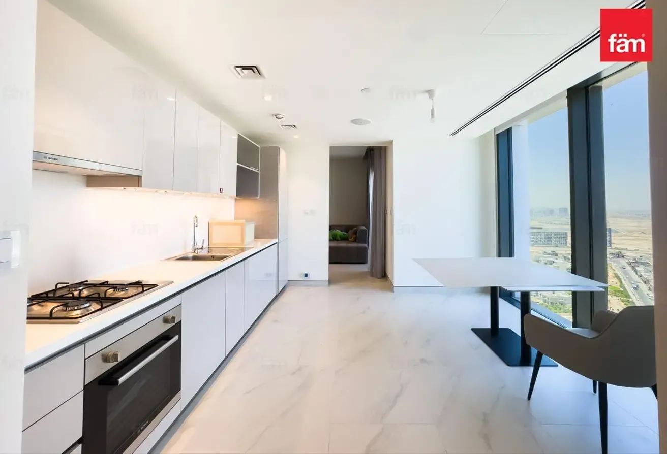 Fully Furnished |Skyline Views |High Floor| Vacant