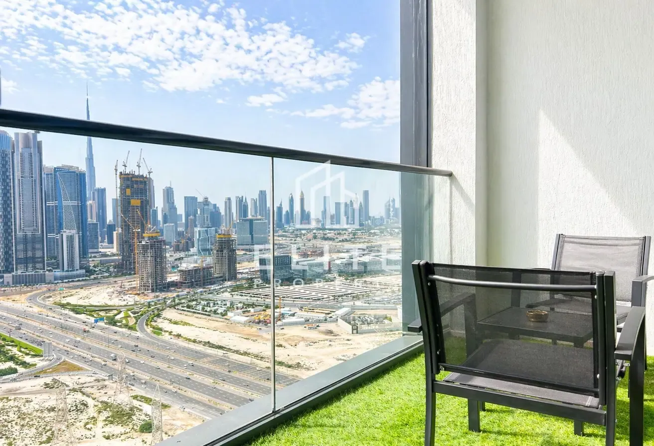 Top Floor | Furnished | Burj + Skyline Views