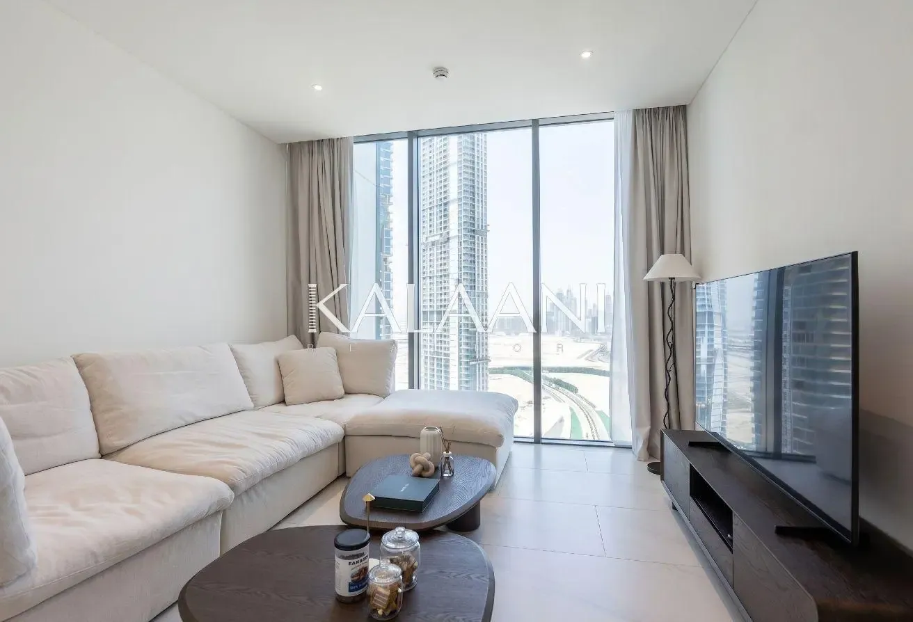 Luxury Living | Burj Khalifa View | Spacious