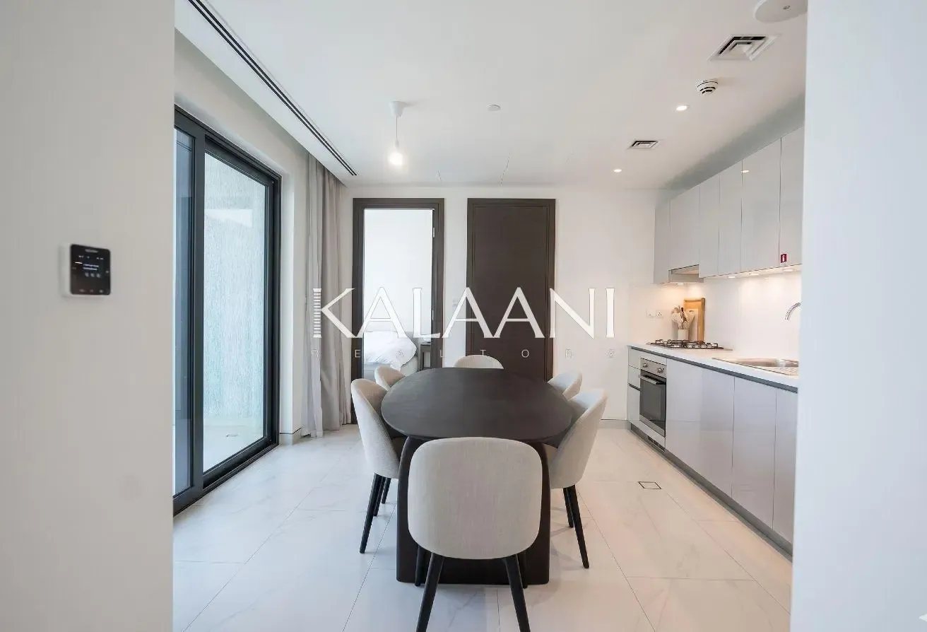 Luxury Living | Burj Khalifa View | Spacious