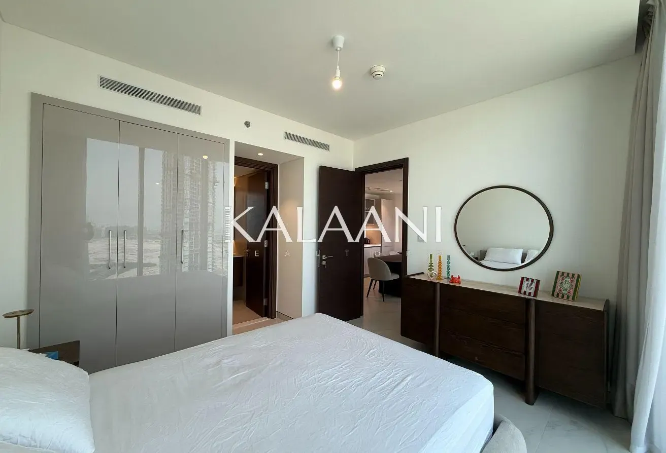 Luxury Living | Burj Khalifa View | Spacious