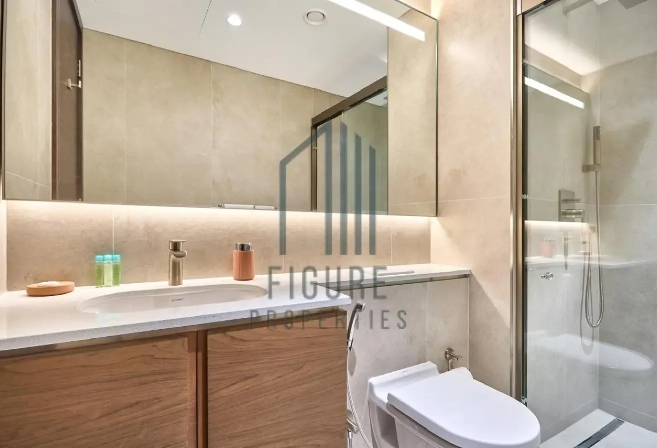 Bright Upgraded 1-Bed | Open Layout - 4 Cheques
