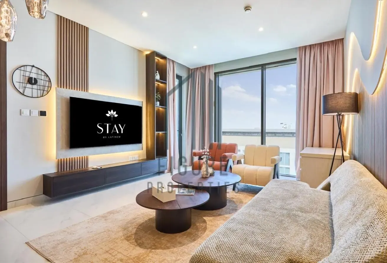 Bright Upgraded 1-Bed | Open Layout - 4 Cheques