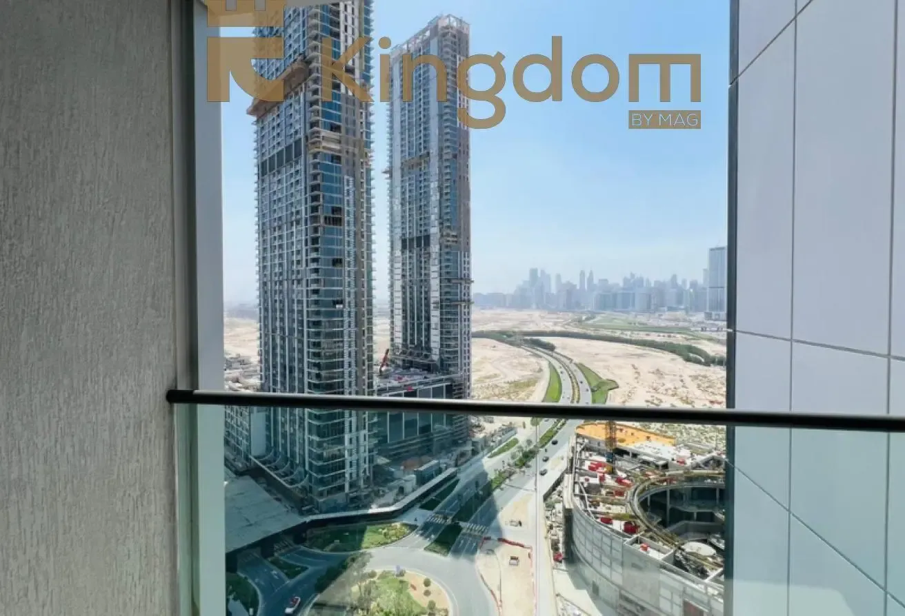HIGH FLOOR | FURNISHED AND VACANT | GREAT VIEW