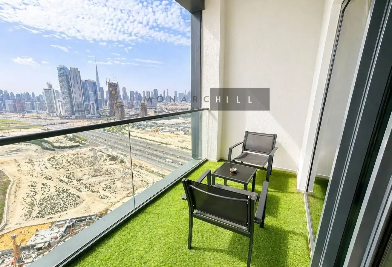 High Floor |  Furnished  |  Burj + Skyline Views