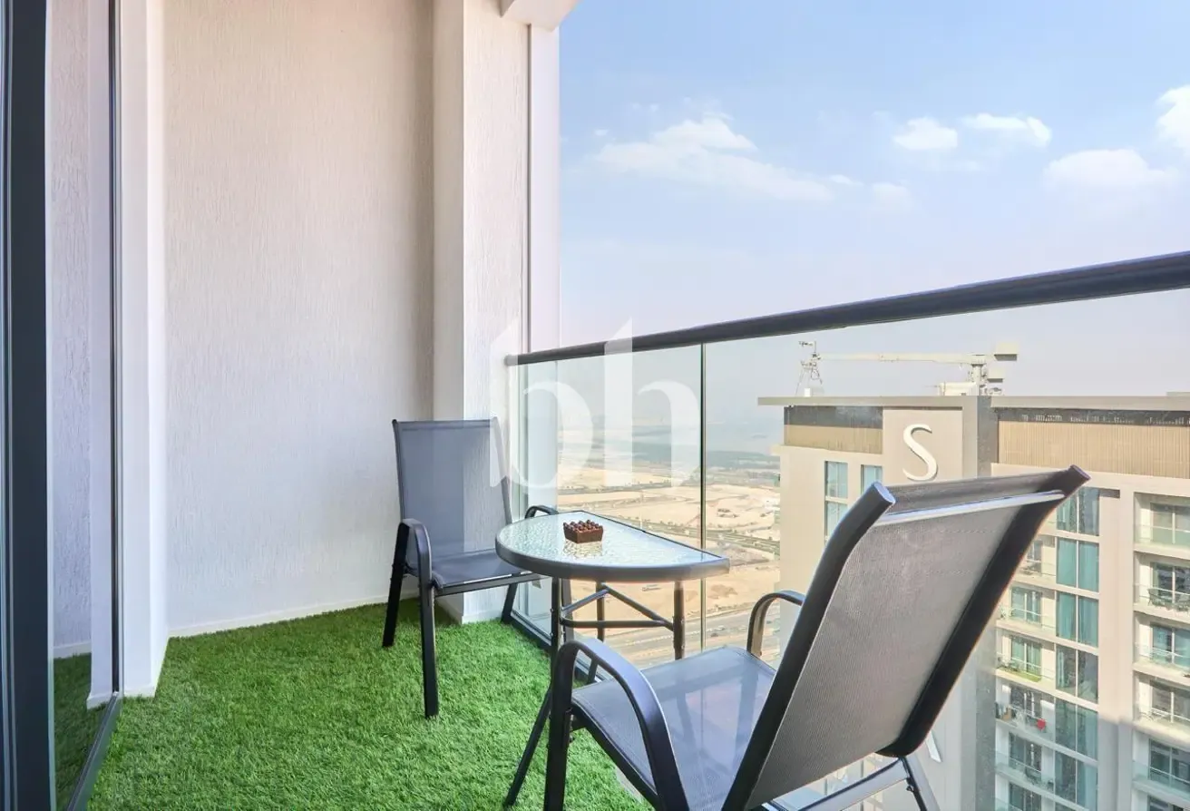 1 Bed Furnished | Vacant | Creek Vistas Grande