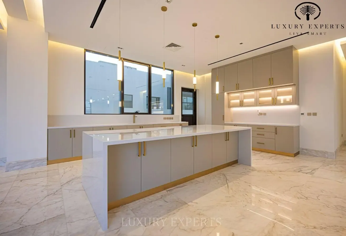 Brand New Villa | Ultra-Luxury  | Vacant