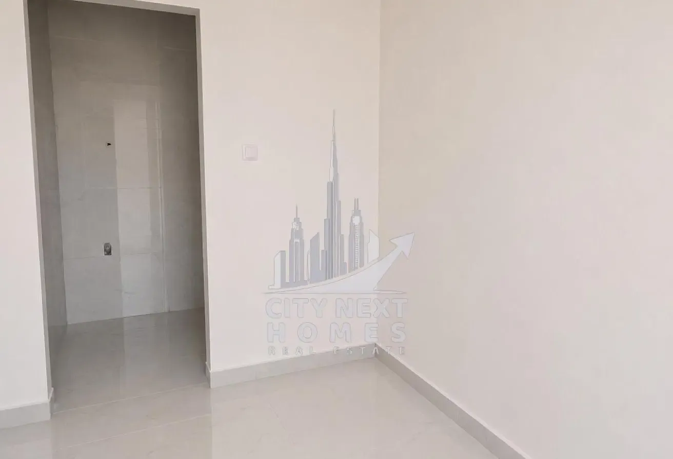 Spacious 3-Bedroom Villa for Rent in Al Awir 2