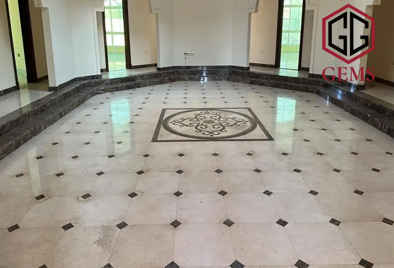 GROUND FLOOR ONLY | SERVANT BLOCK | HUGE | GARDEN