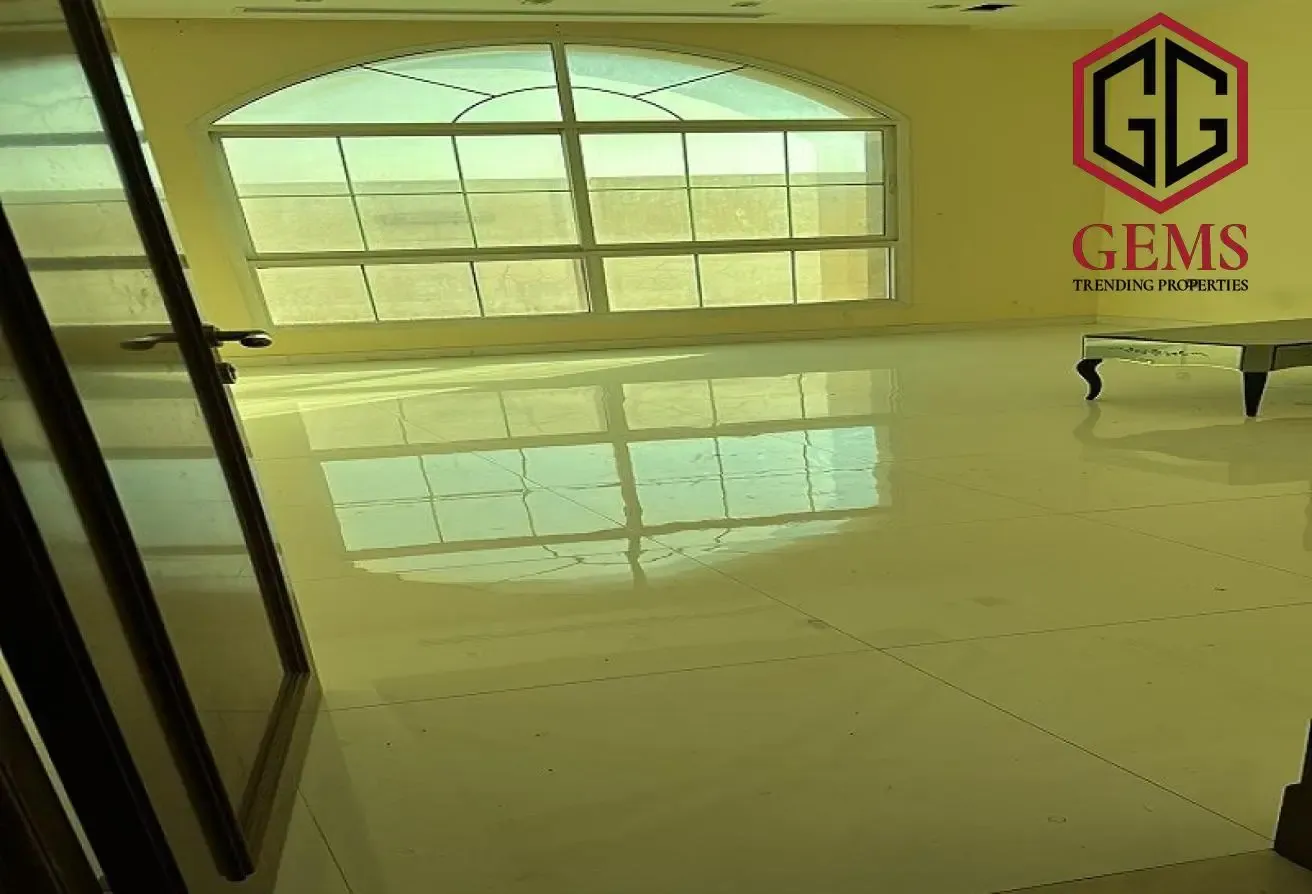 GROUND FLOOR ONLY | SERVANT BLOCK | HUGE | GARDEN
