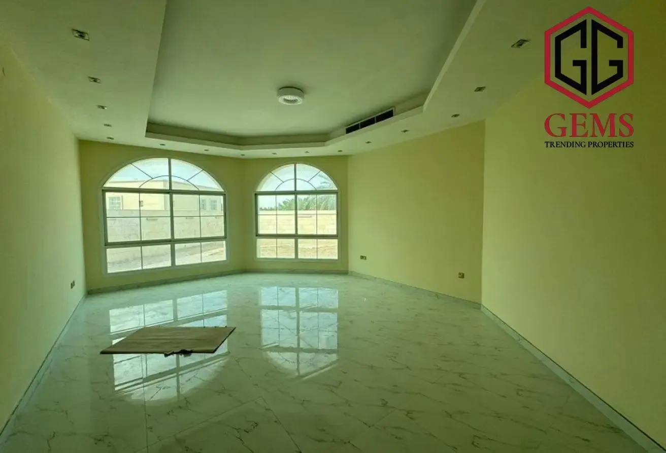 GROUND FLOOR ONLY | SERVANT BLOCK | HUGE | GARDEN