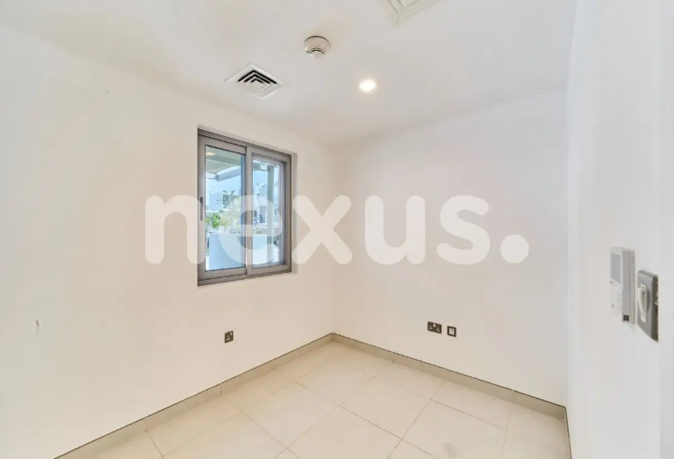 Vacant | Spacious | Multiple Options | 2 BR